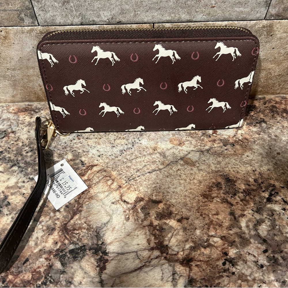 Large brown horse wallet